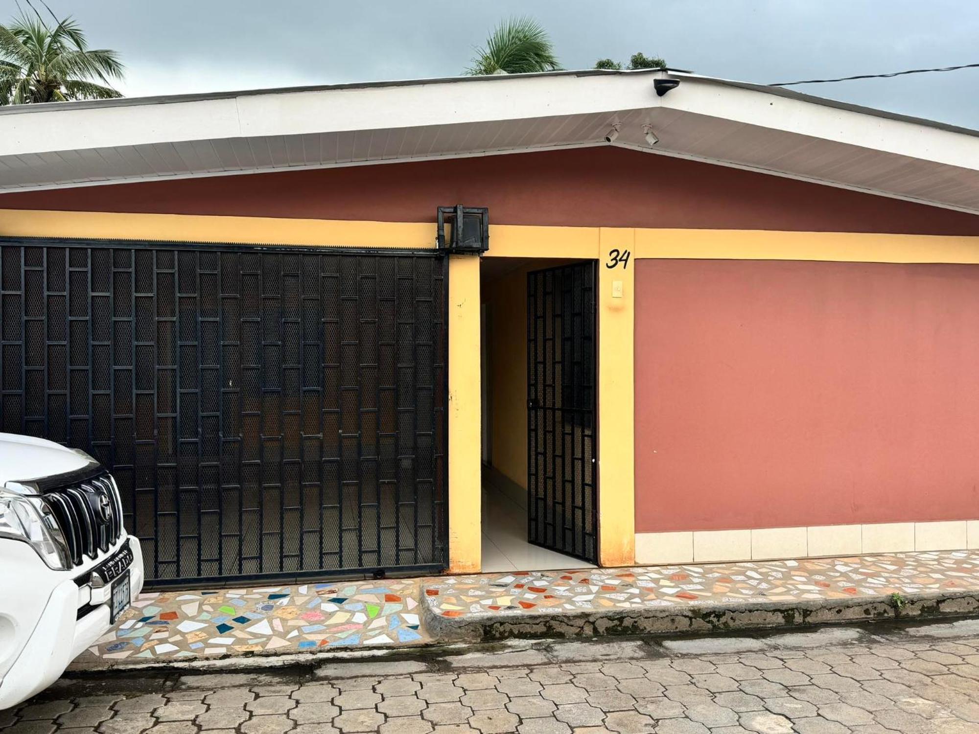 Havana Rivas Exterior foto